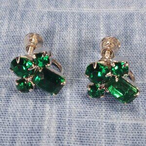 1960s Vintage Screw Back Earrings with Forest Green Rhinestones